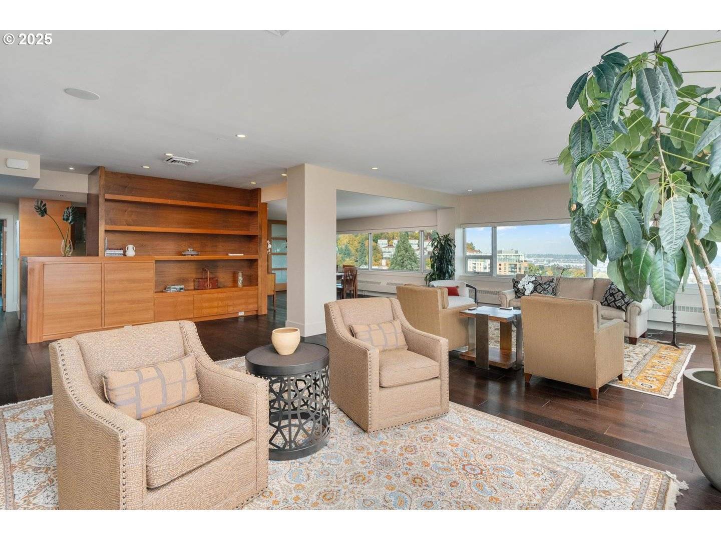 Portland, OR 97205,2323 SW PARK PL #1006