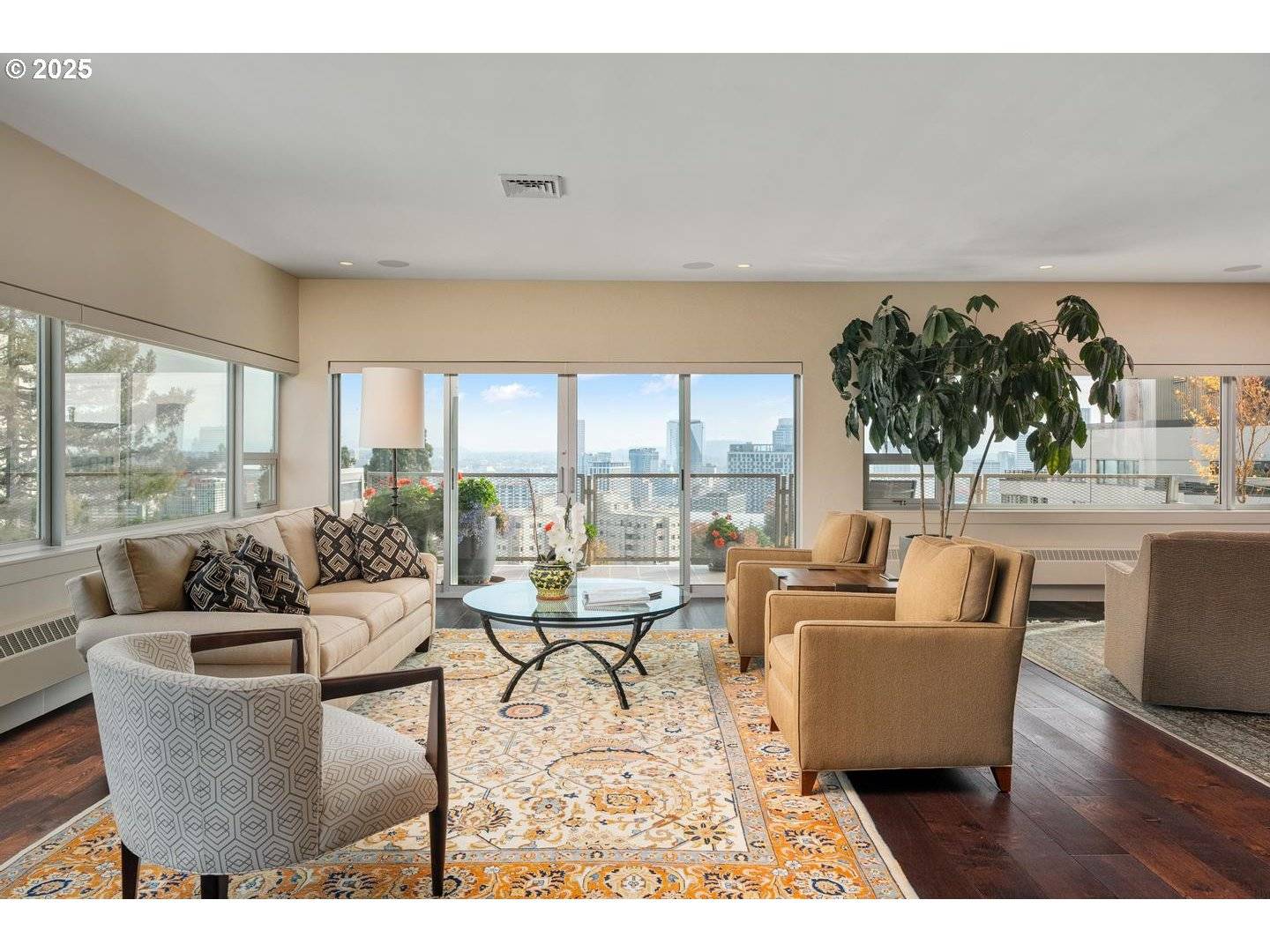 Portland, OR 97205,2323 SW PARK PL #1006