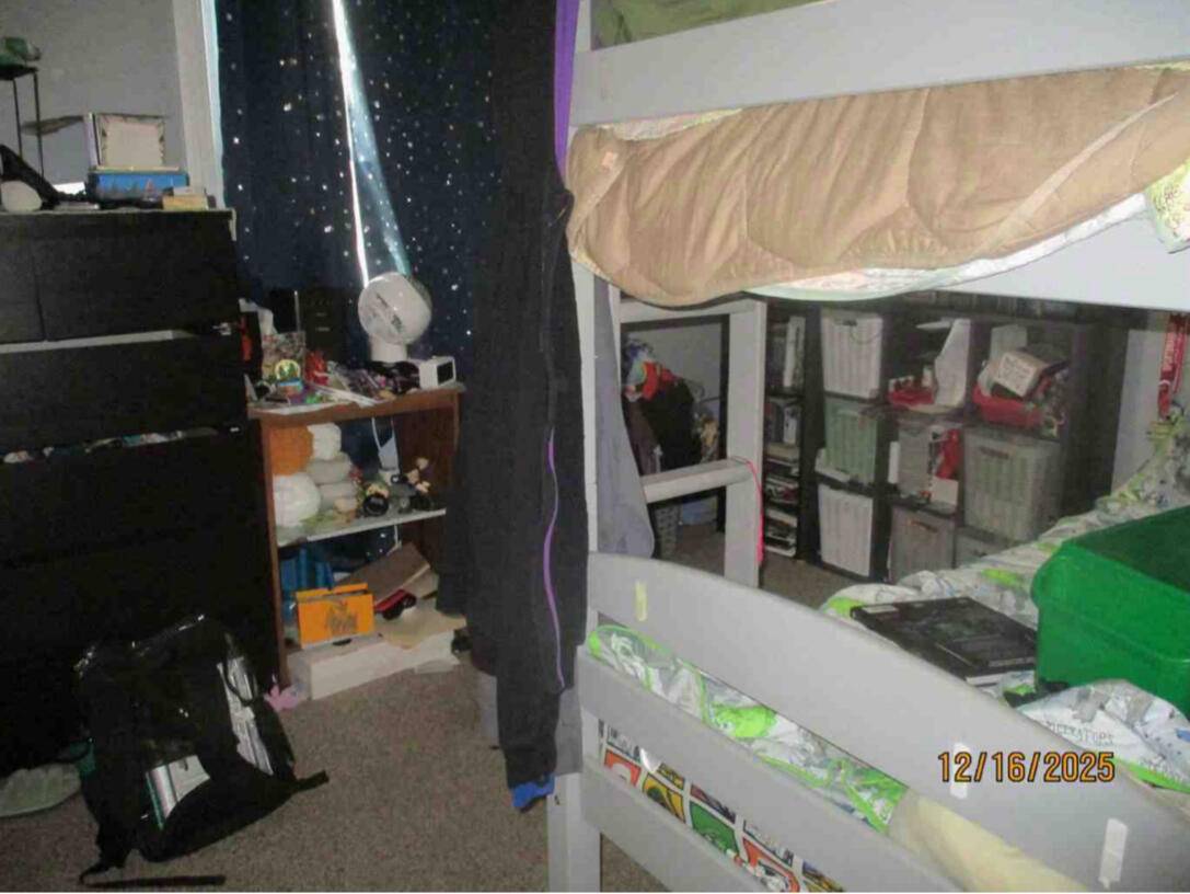 Mount Clemens, MI 48043,140 Comet ST