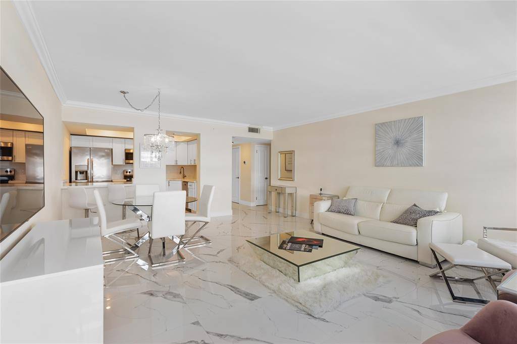 Fort Lauderdale, FL 33308,4010 Galt Ocean Dr #1516