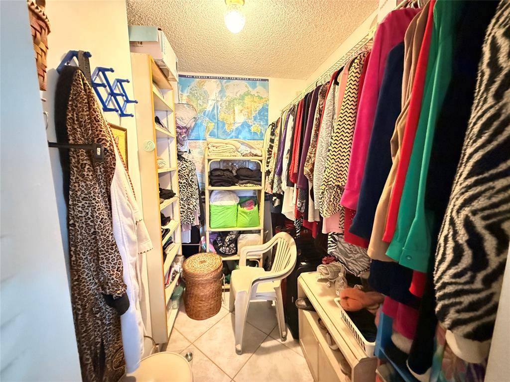 Pompano Beach, FL 33062,101 Briny Ave #1006