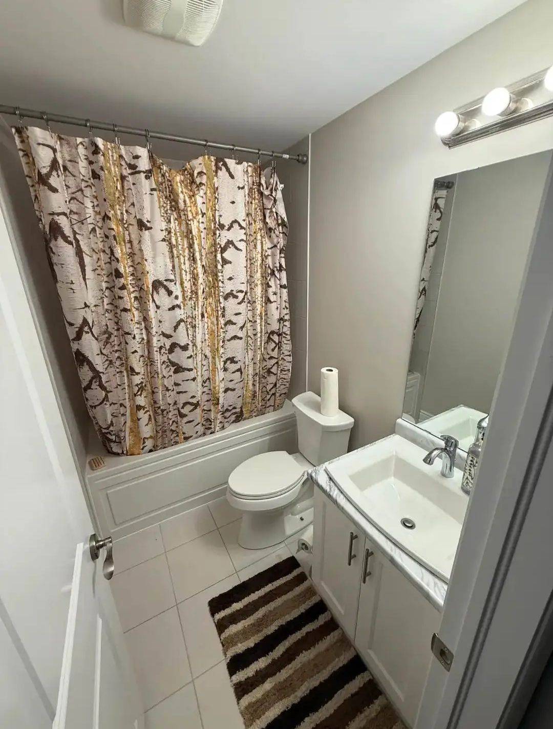 Oakville, ON L6H 0Z4,3367 Post RD