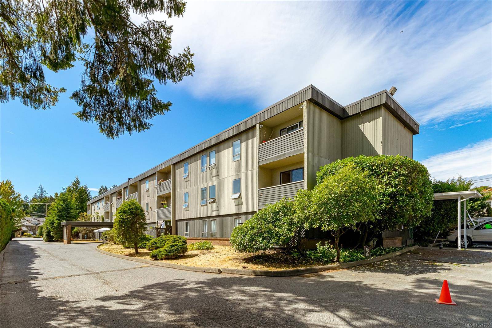 Duncan, BC V9L 4B8,3251 Cowichan Lake Rd #101