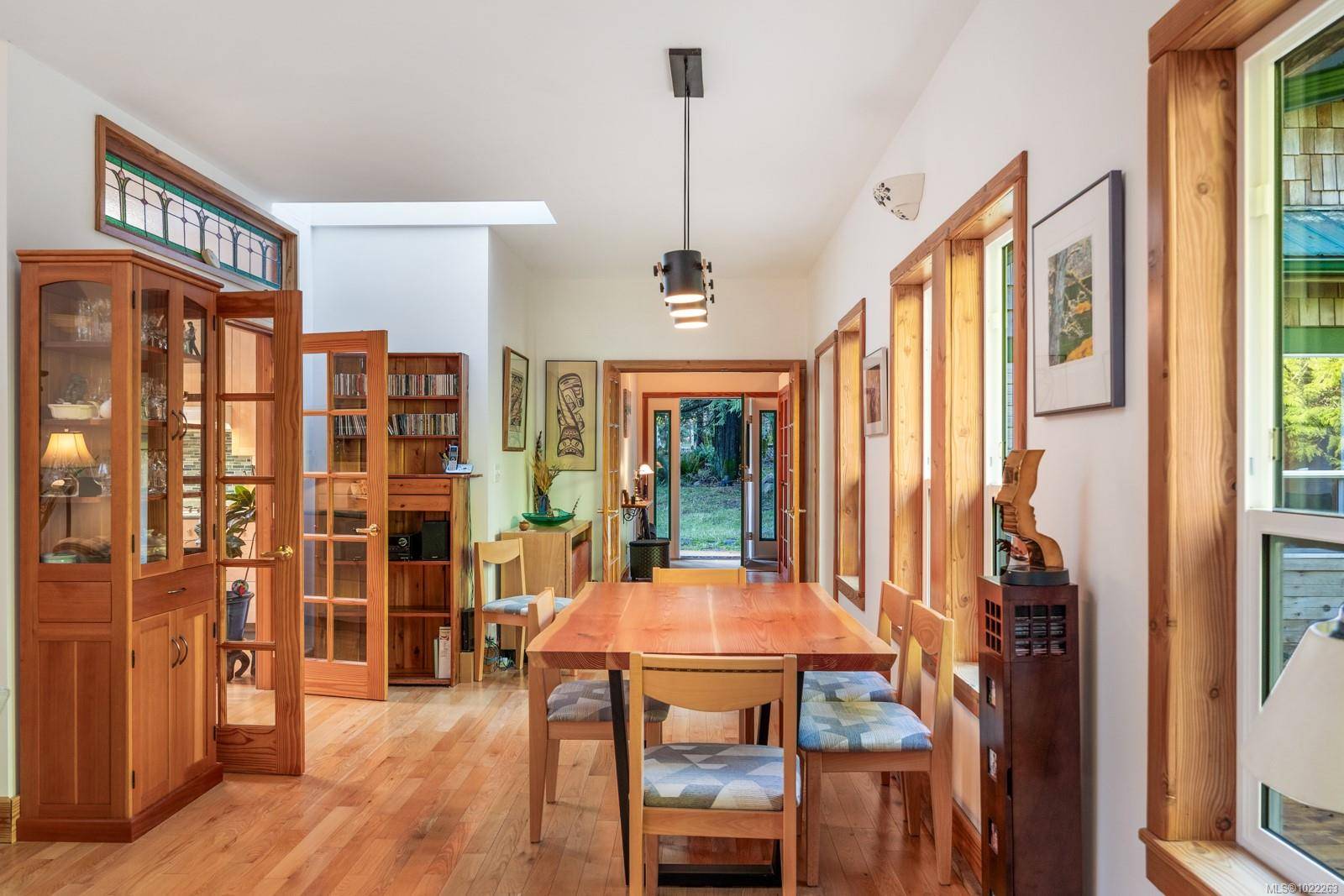 Denman Island, BC V0R 1T0,8875 Owl Cres