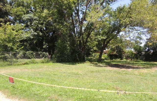 2829 Farragut Street, Dallas, TX 75215