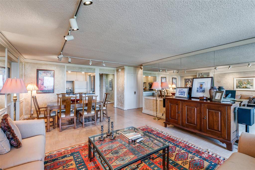 Dallas, TX 75219,3883 Turtle Creek Boulevard #1417