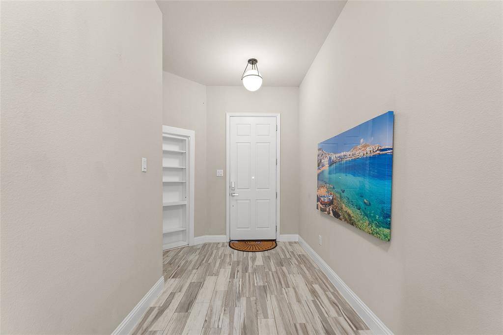 Lake Dallas, TX 75065,504 Grayson Lane