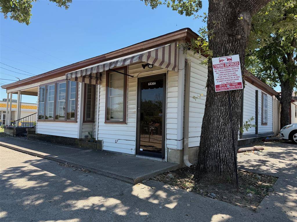 Fort Worth, TX 76112,6436 Meadowbrook Drive #A