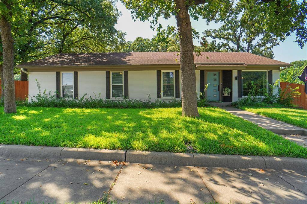 Euless, TX 76039,101 W Ash Lane