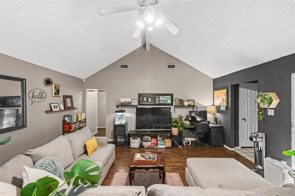 Arlington, TX 76017,2111 Turf Club Drive