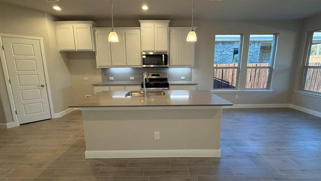 Cleburne, TX 76033,111 GOODNIGHT Court