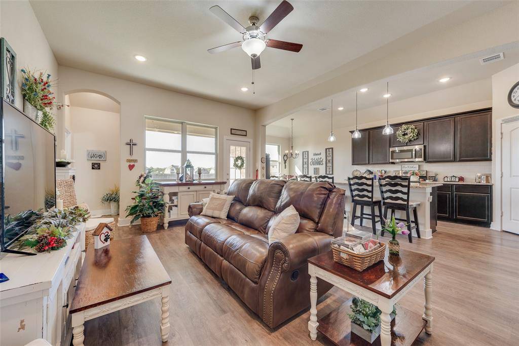 Sanger, TX 76266,136 Creekside Drive