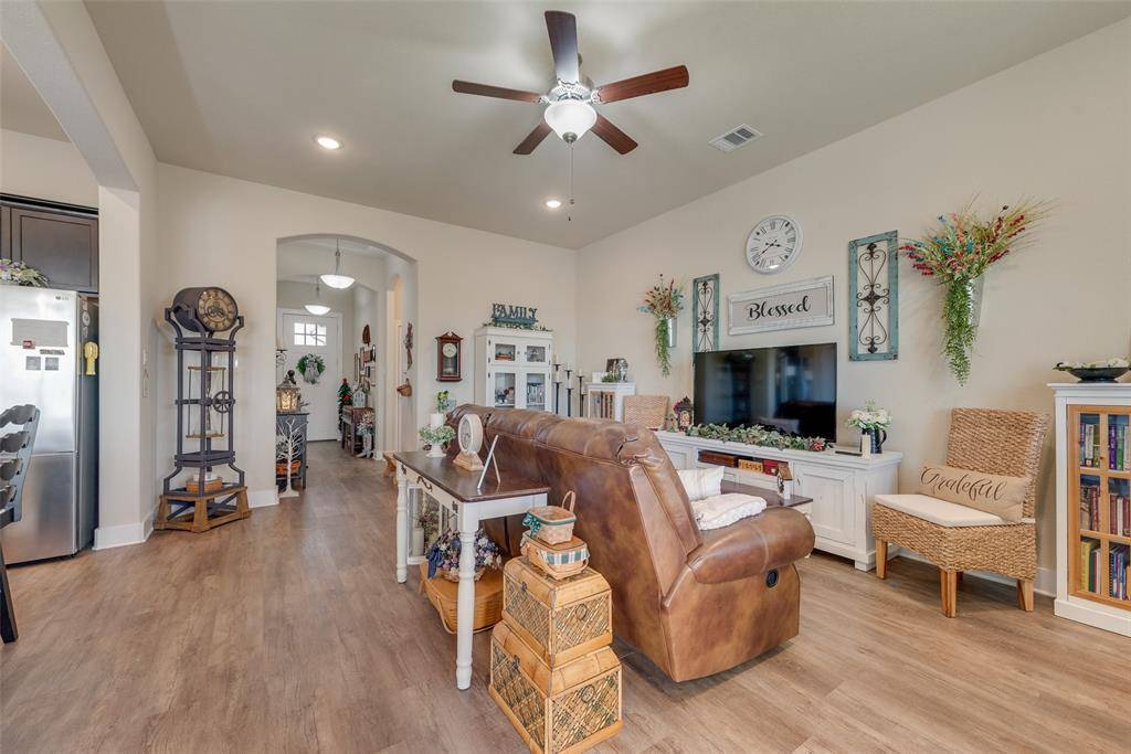 Sanger, TX 76266,136 Creekside Drive