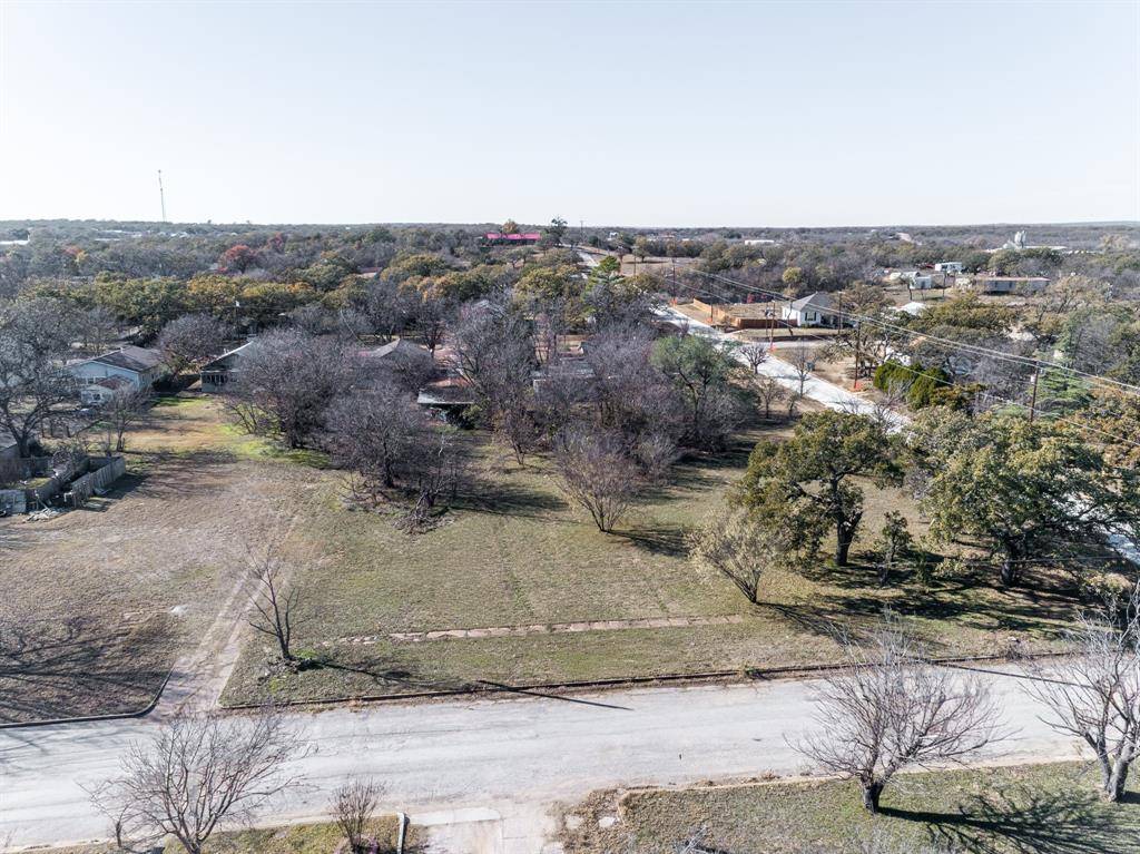 Eastland, TX 76448,310 N Dixie Street