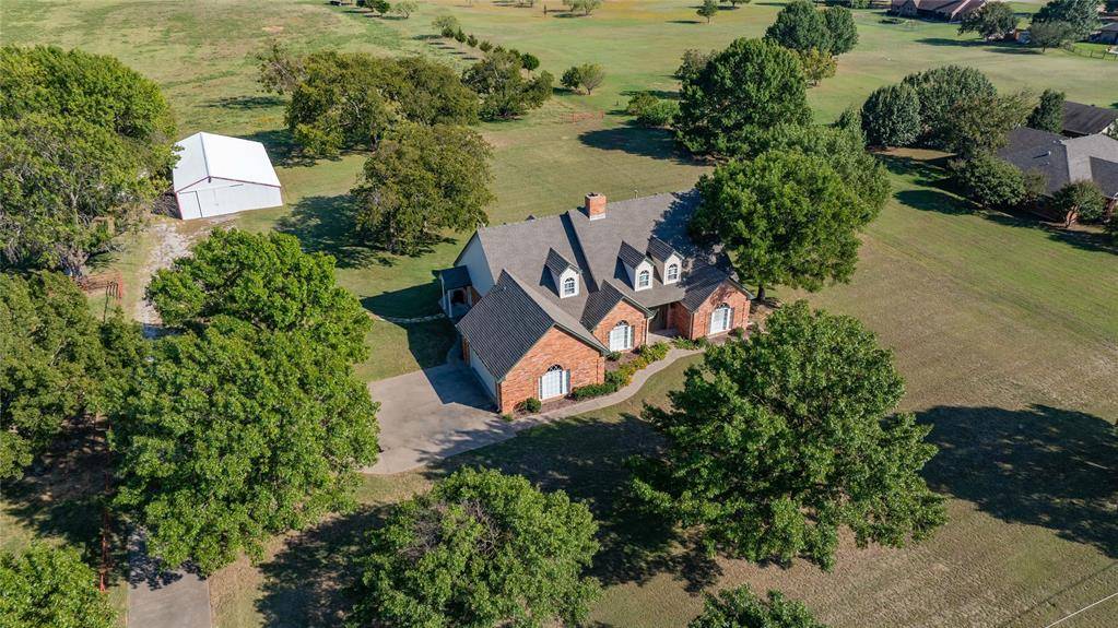 Gainesville, TX 76240,476 County Road 260