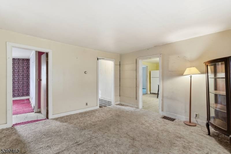 Frankford Twp., NJ 07826,4 Woodlawn Ave