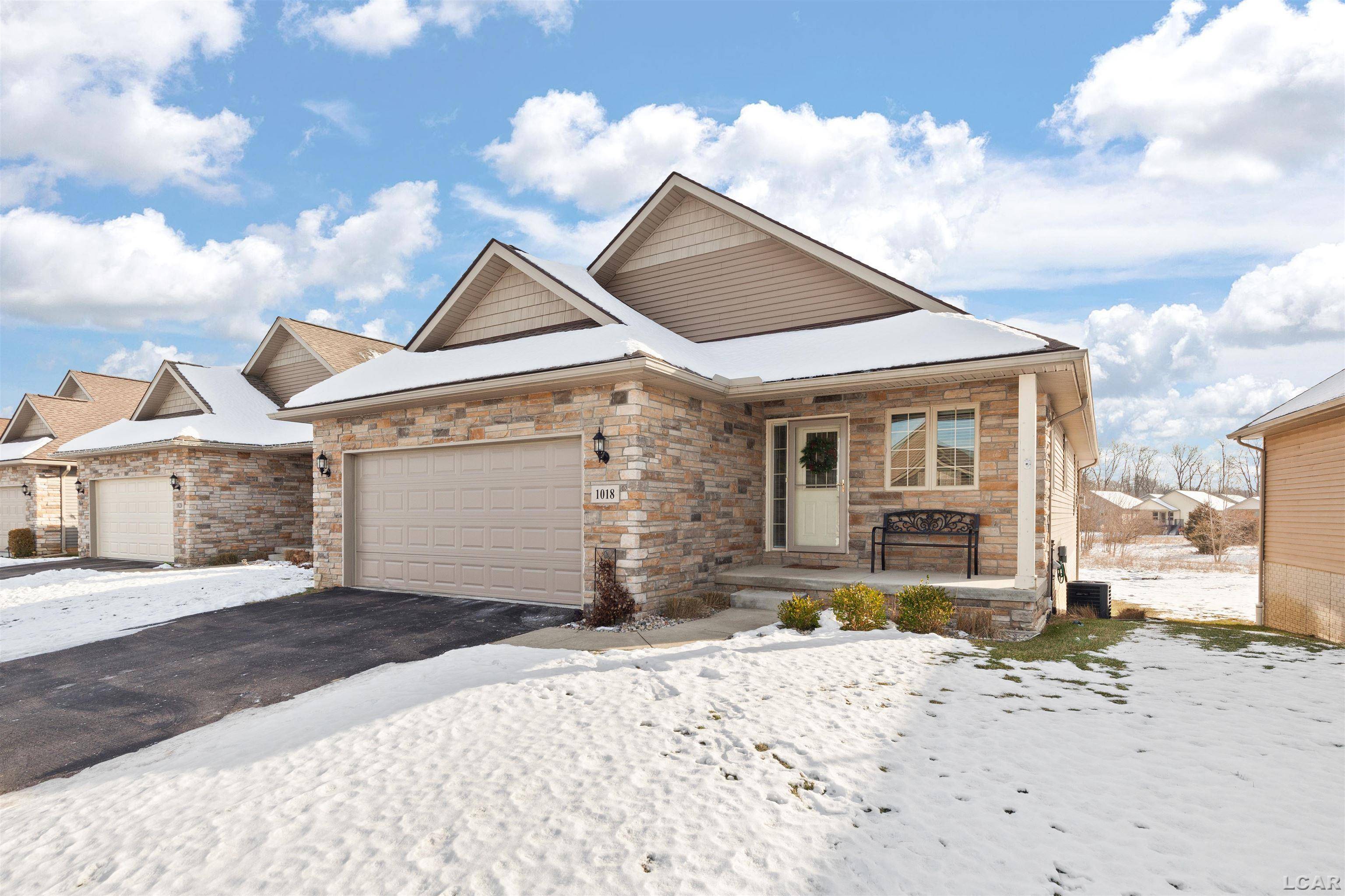 Tecumseh, MI 49286,1018 RIDGEVIEW DR