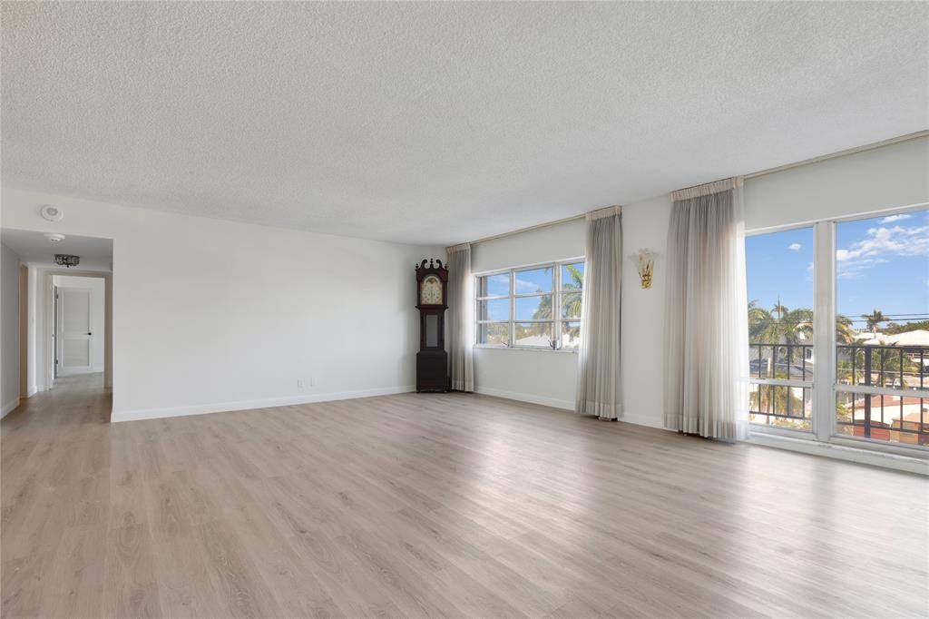 Fort Lauderdale, FL 33301,2500 E Las Olas Blvd #406