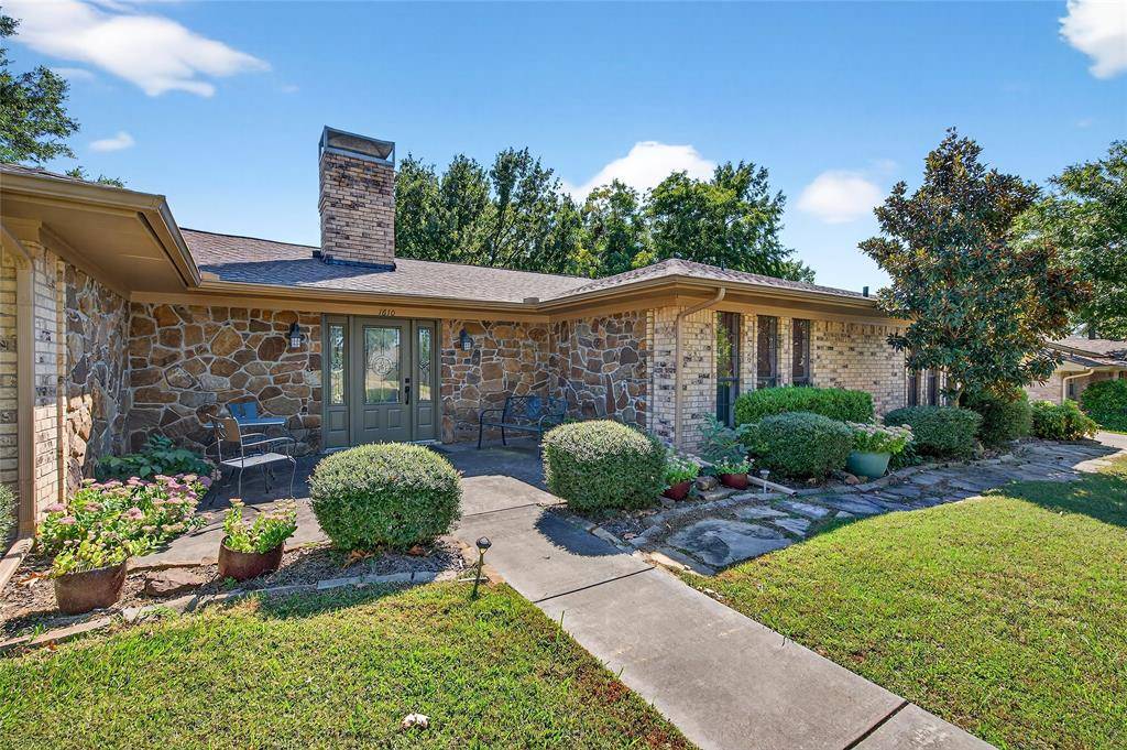 Sherman, TX 75092,1610 Idlewood Drive