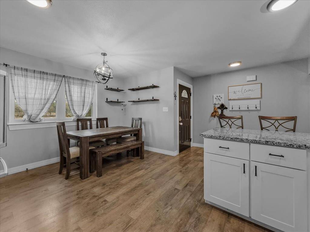 Milford, TX 76670,504 E Water