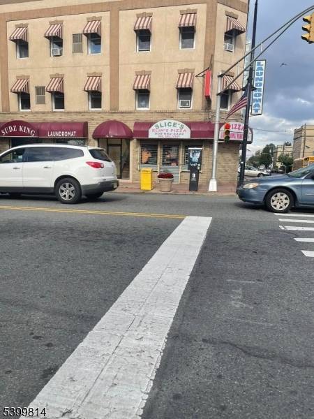 Elizabeth City, NJ 07201,701 Elizabeth Ave