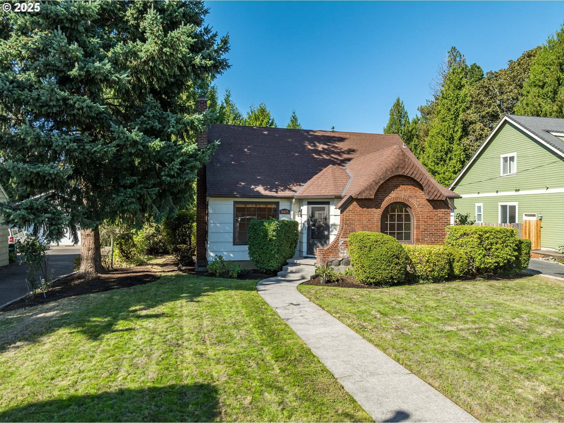 Milwaukie, OR 97222,10475 SE 37TH AVE