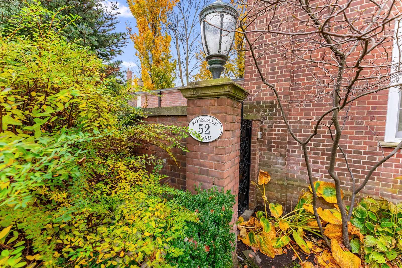 Toronto C09, ON M4W 2P6,52 Rosedale RD