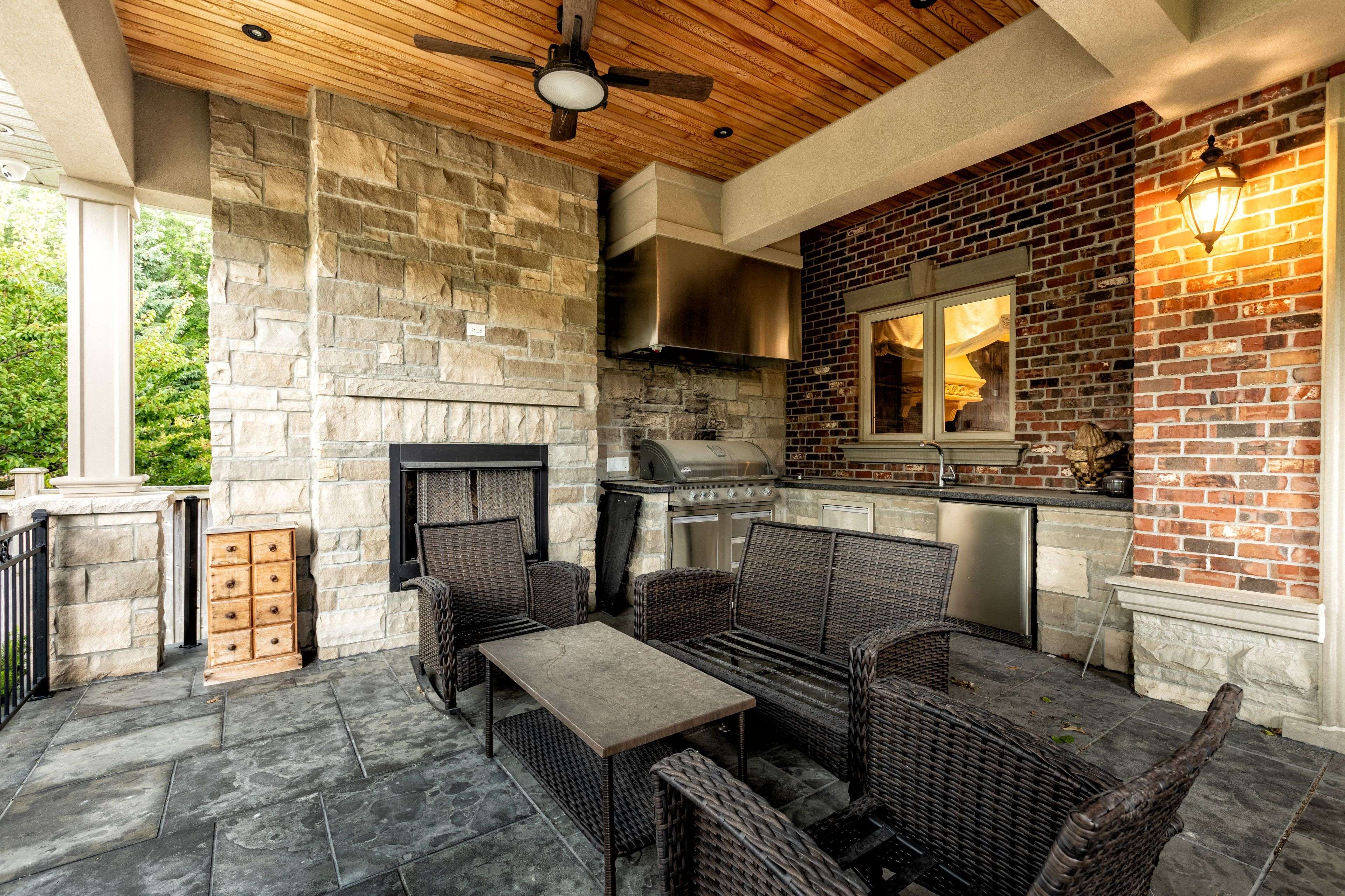 Richmond Hill, ON L4E 2X2,68 Maple Grove AVE