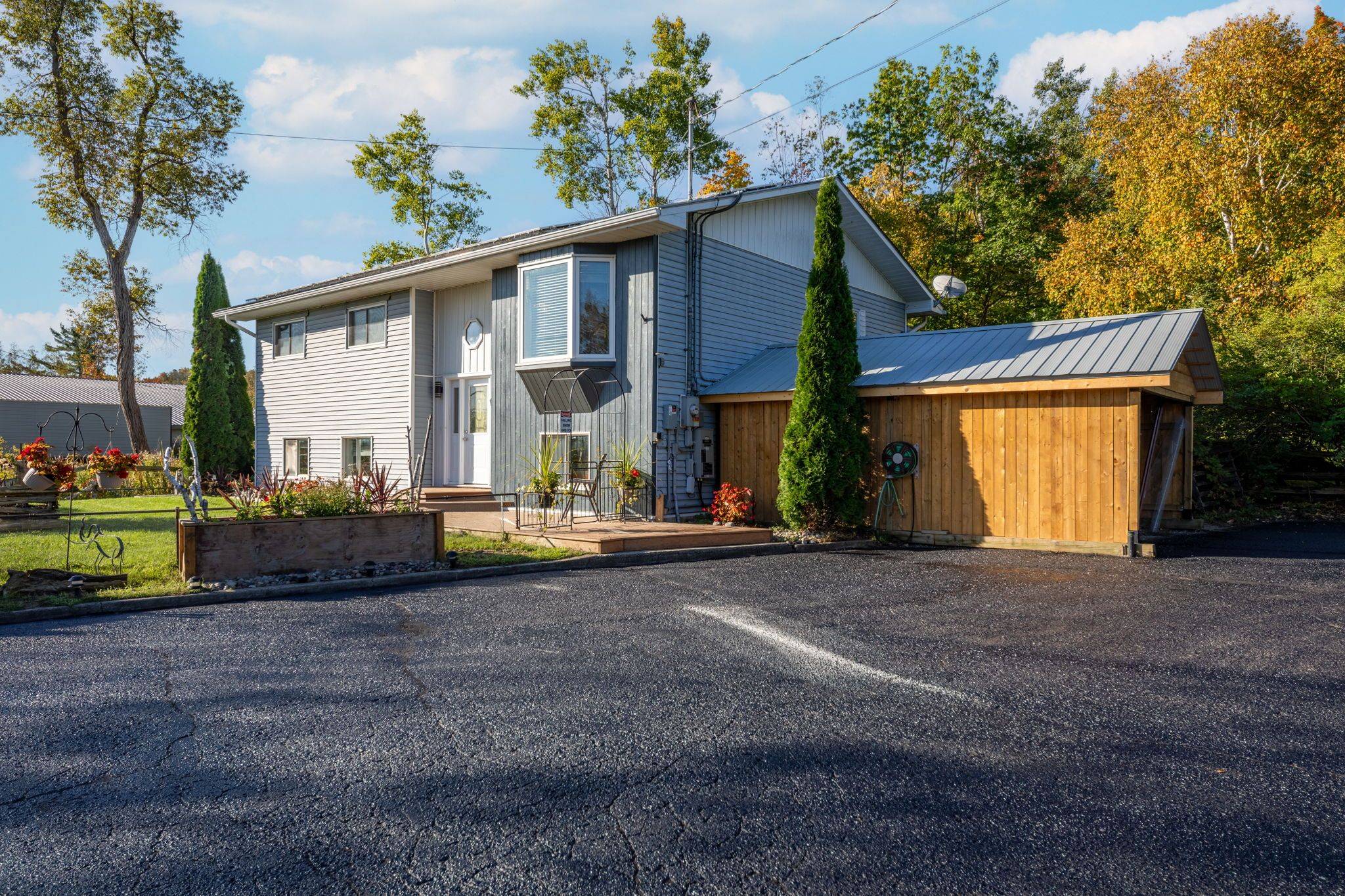 Severn, ON L0K 2C0,12804 County 16 RD