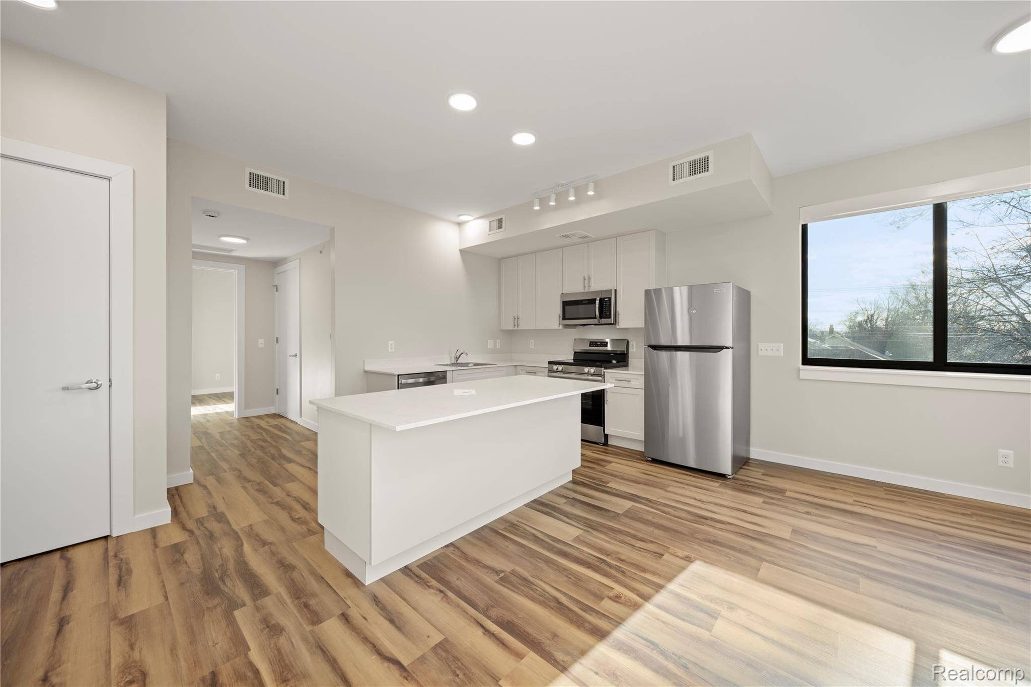 Detroit, MI 48224,16530 E Warren AVE #209