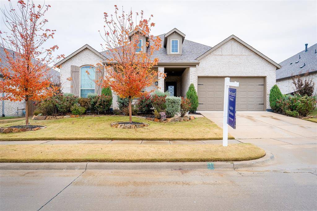 Aubrey, TX 76227,1121 Bridle Path Drive