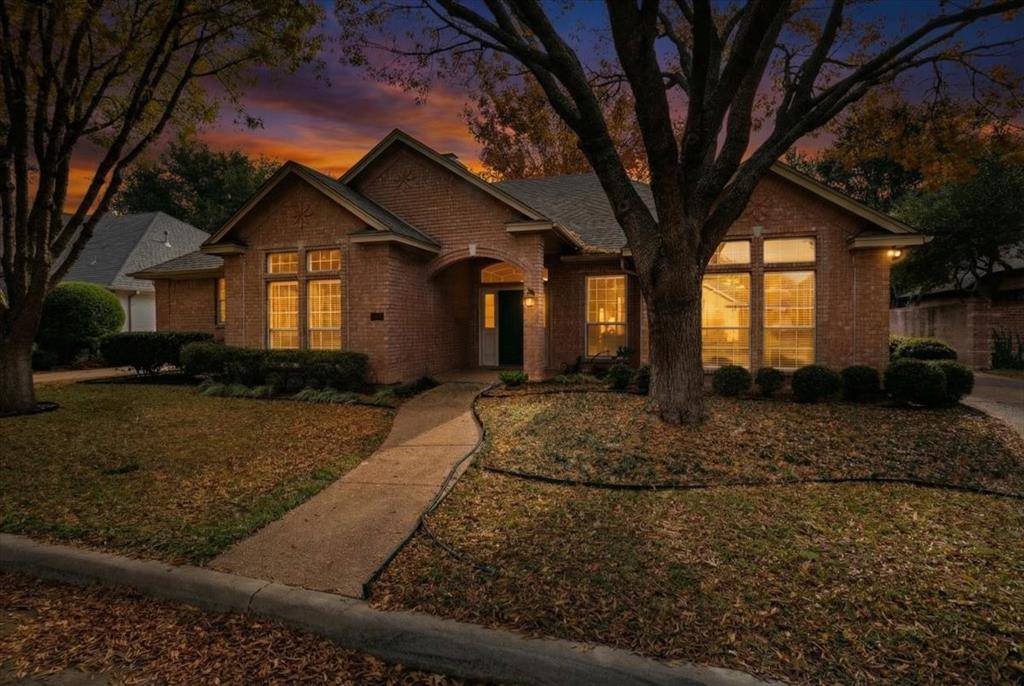 Fort Worth, TX 76109,2833 Manorwood Trail