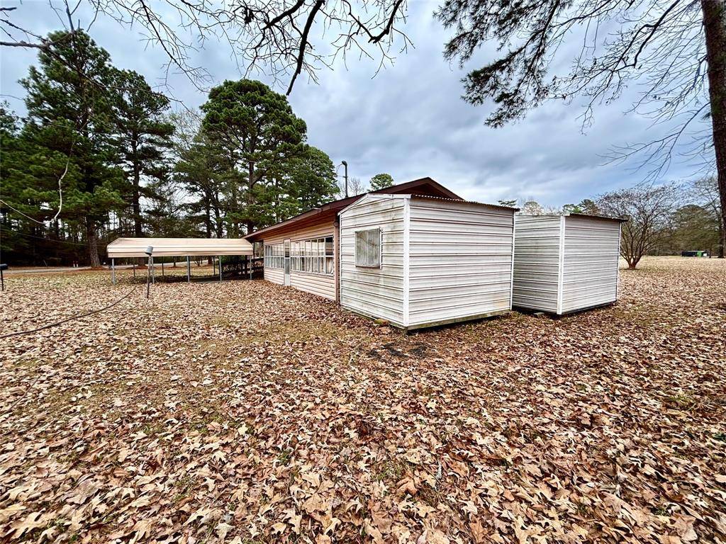 Mooringsport, LA 71060,11949 Mooringsport Road