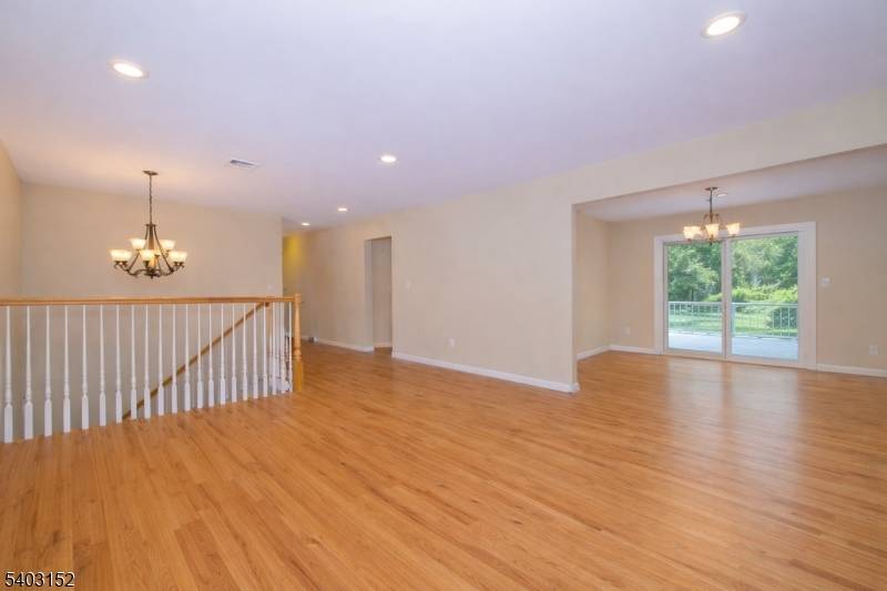 Mount Olive Twp., NJ 07836,2 Robert St