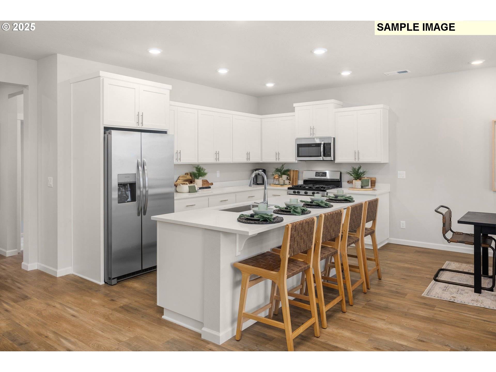 Albany, OR 97322,4301 HACKAMORE CT SE