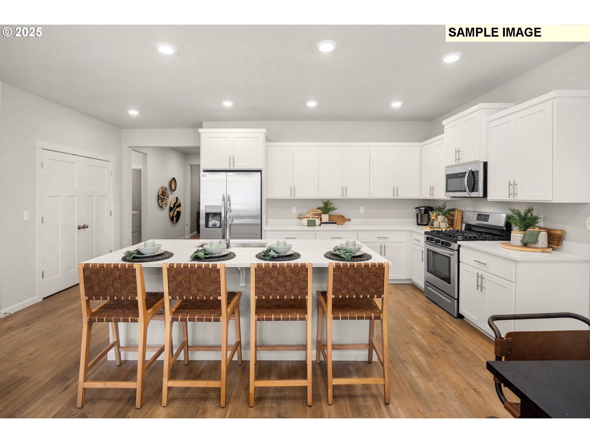 Albany, OR 97322,4301 HACKAMORE CT SE