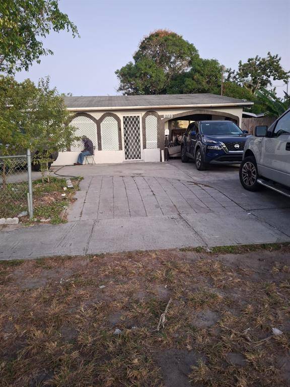 Pompano Beach, FL 33060,1944 NE 2nd Ave