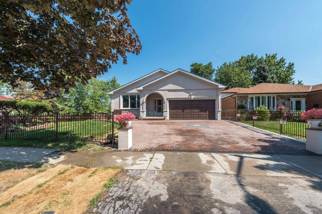 Mississauga, ON L5C 1N2,1116 Pomona CT #Basement