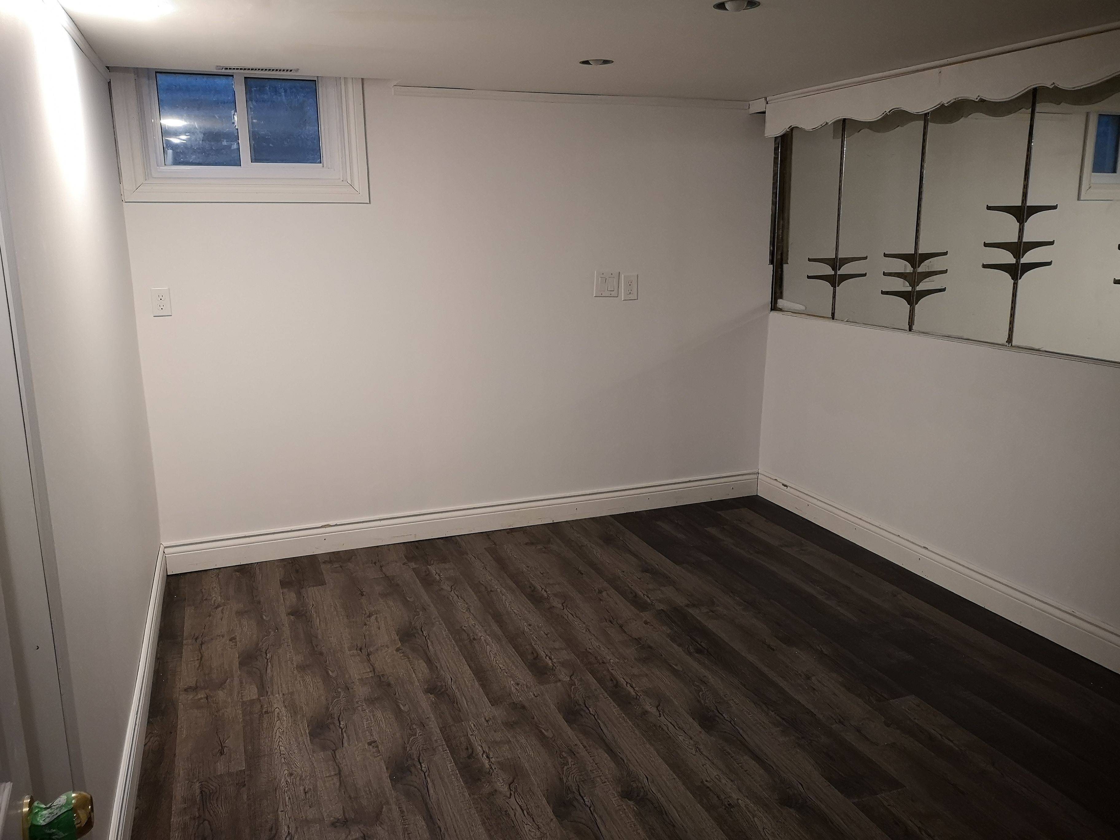 Mississauga, ON L5C 1N2,1116 Pomona CT #Basement