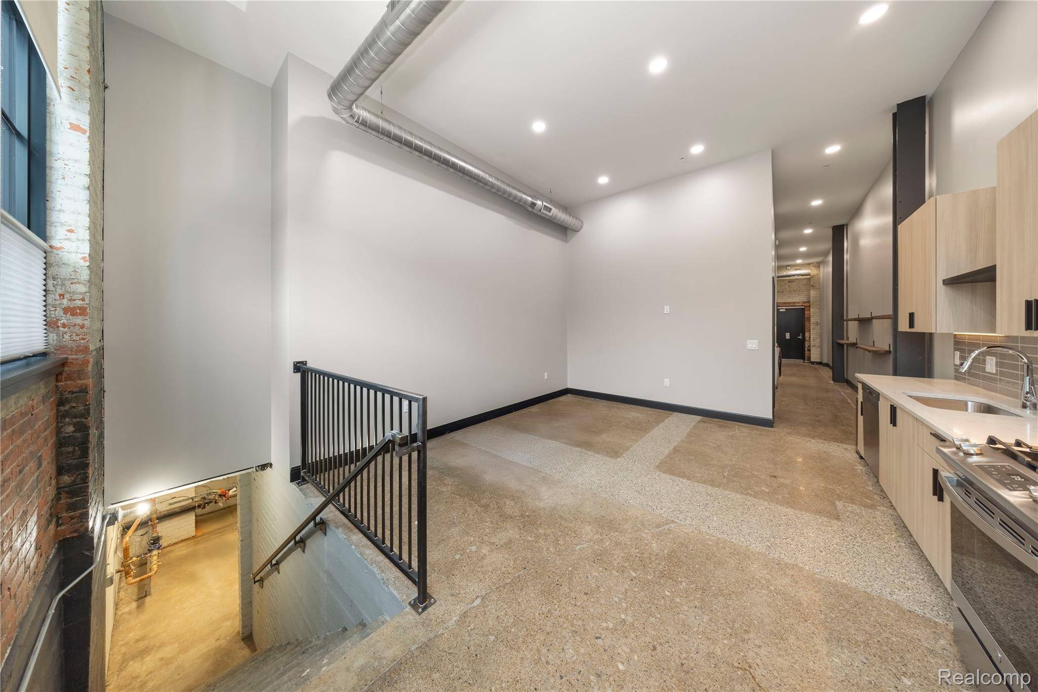 Detroit, MI 48202,603 E Milwaukee ST #105