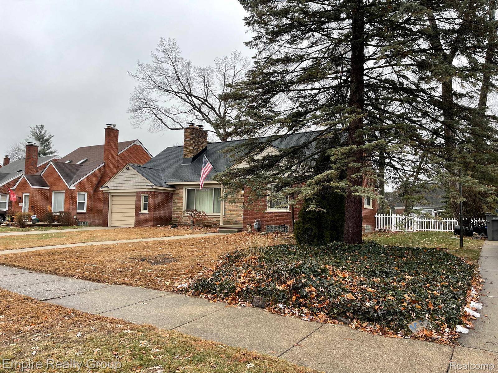 Dearborn, MI 48128,1031 N Vernon ST