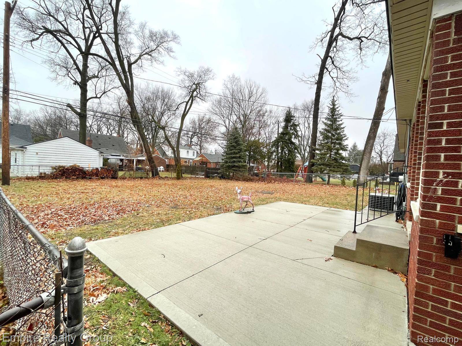 Dearborn, MI 48128,1031 N Vernon ST