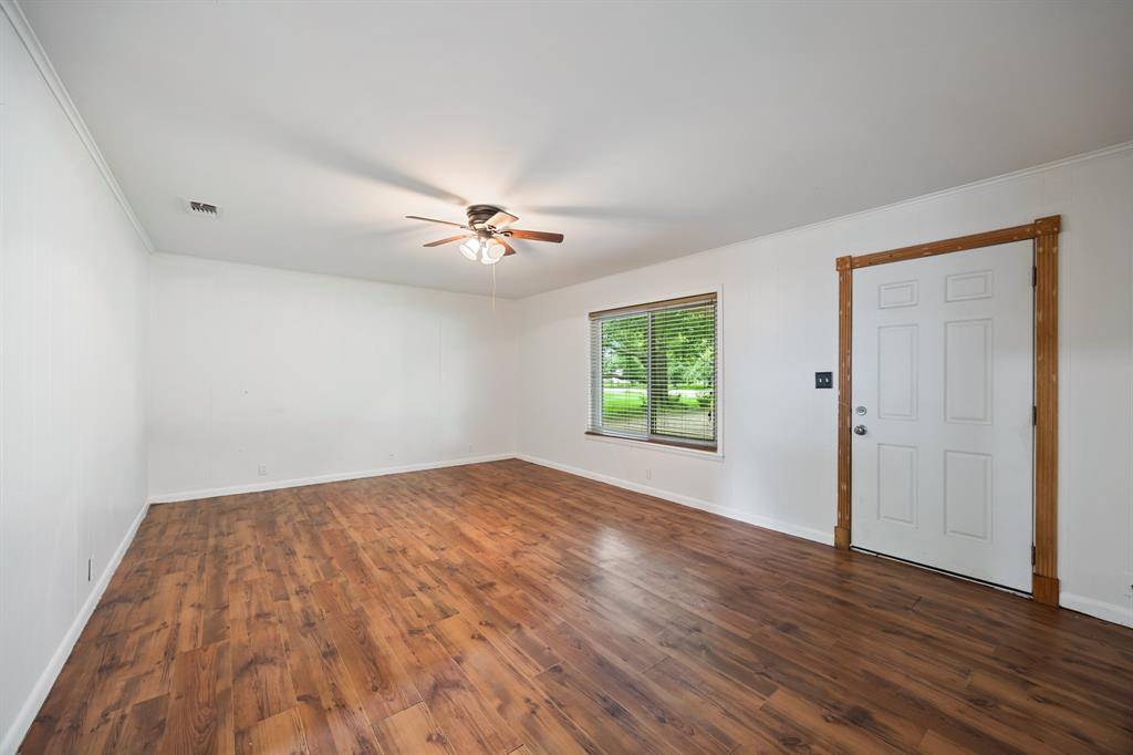 Point, TX 75472,571 S 1st Street