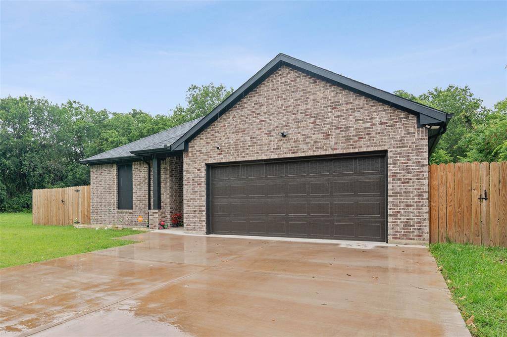 Gainesville, TX 76240,810 Mill Street