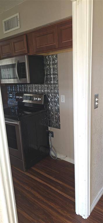 Graham, TX 76450,1423 Rolling Hills Drive