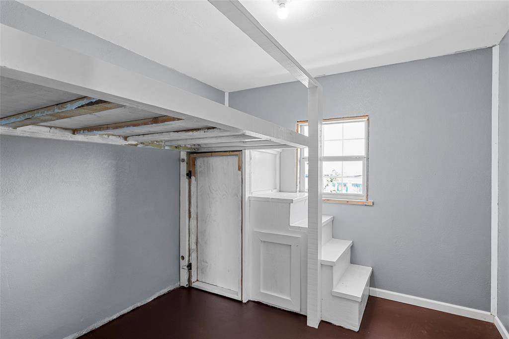 Corsicana, TX 75110,9205 W State Highway 31