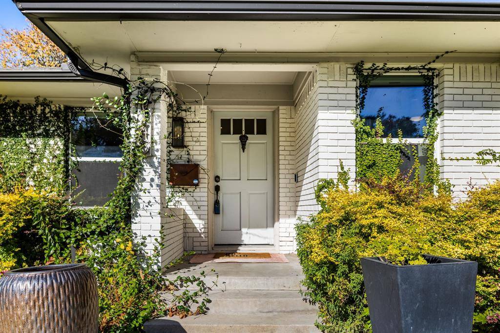 Dallas, TX 75214,6145 Marquita Avenue