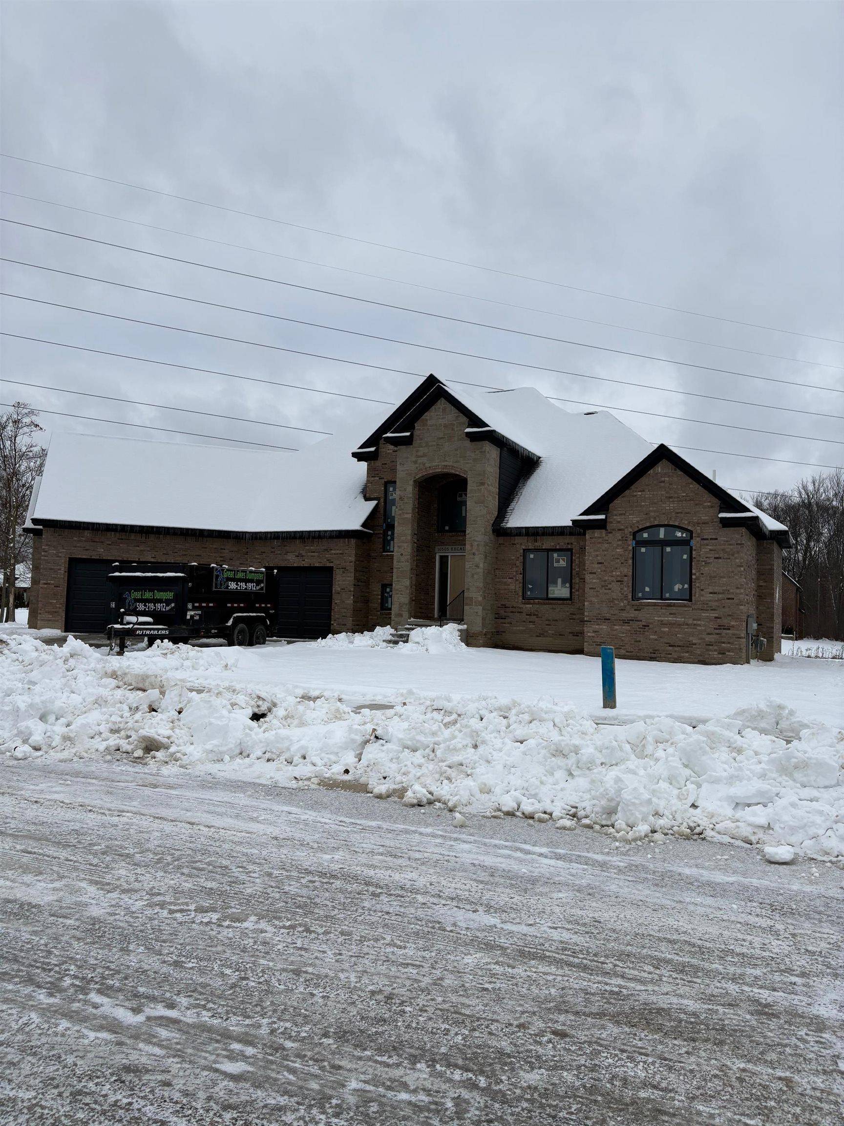 Shelby Twp, MI 48315,10505 Excalibur DR