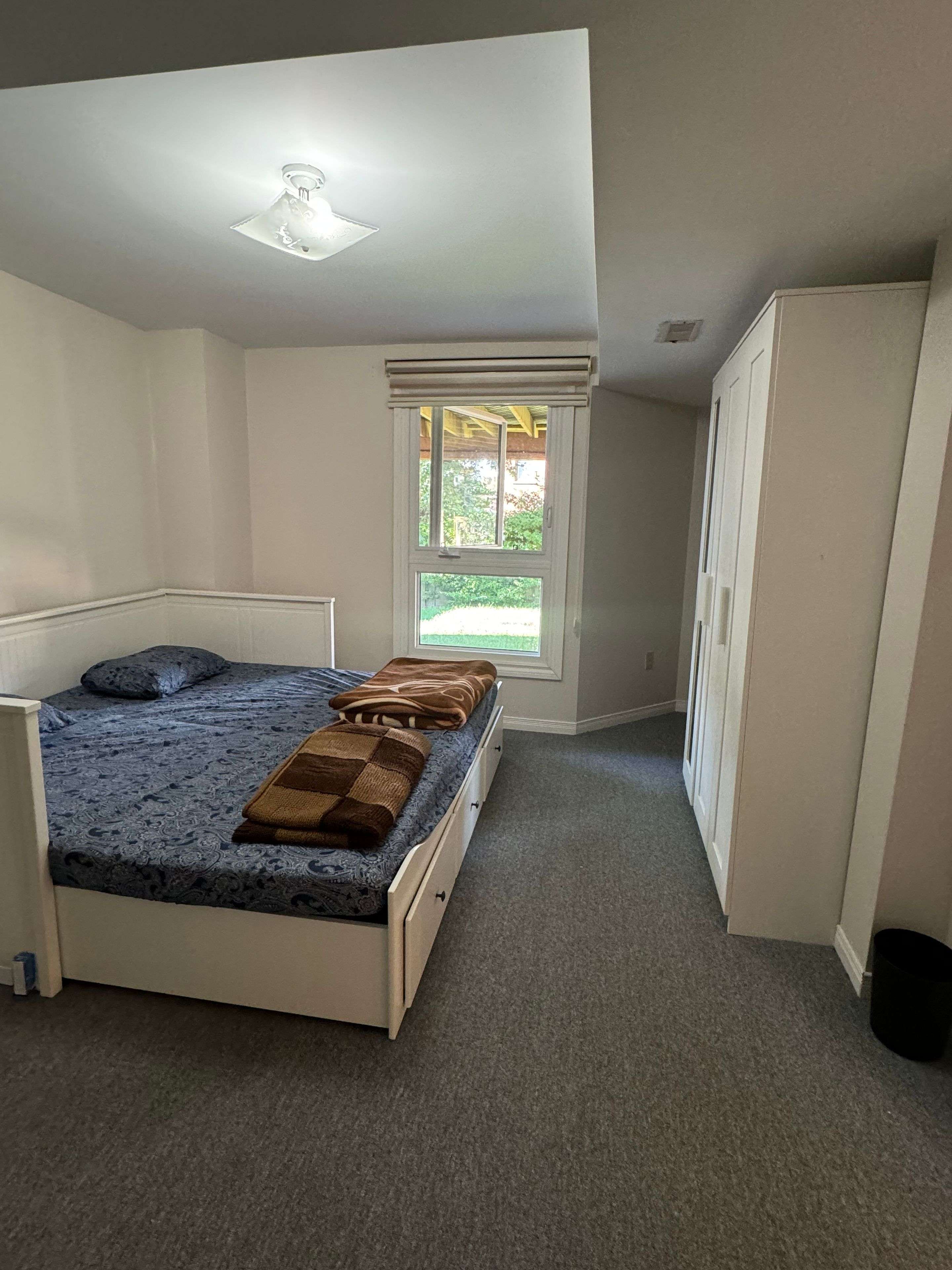 Markham, ON L3T 6Z6,42 Stacey CRES #BSM