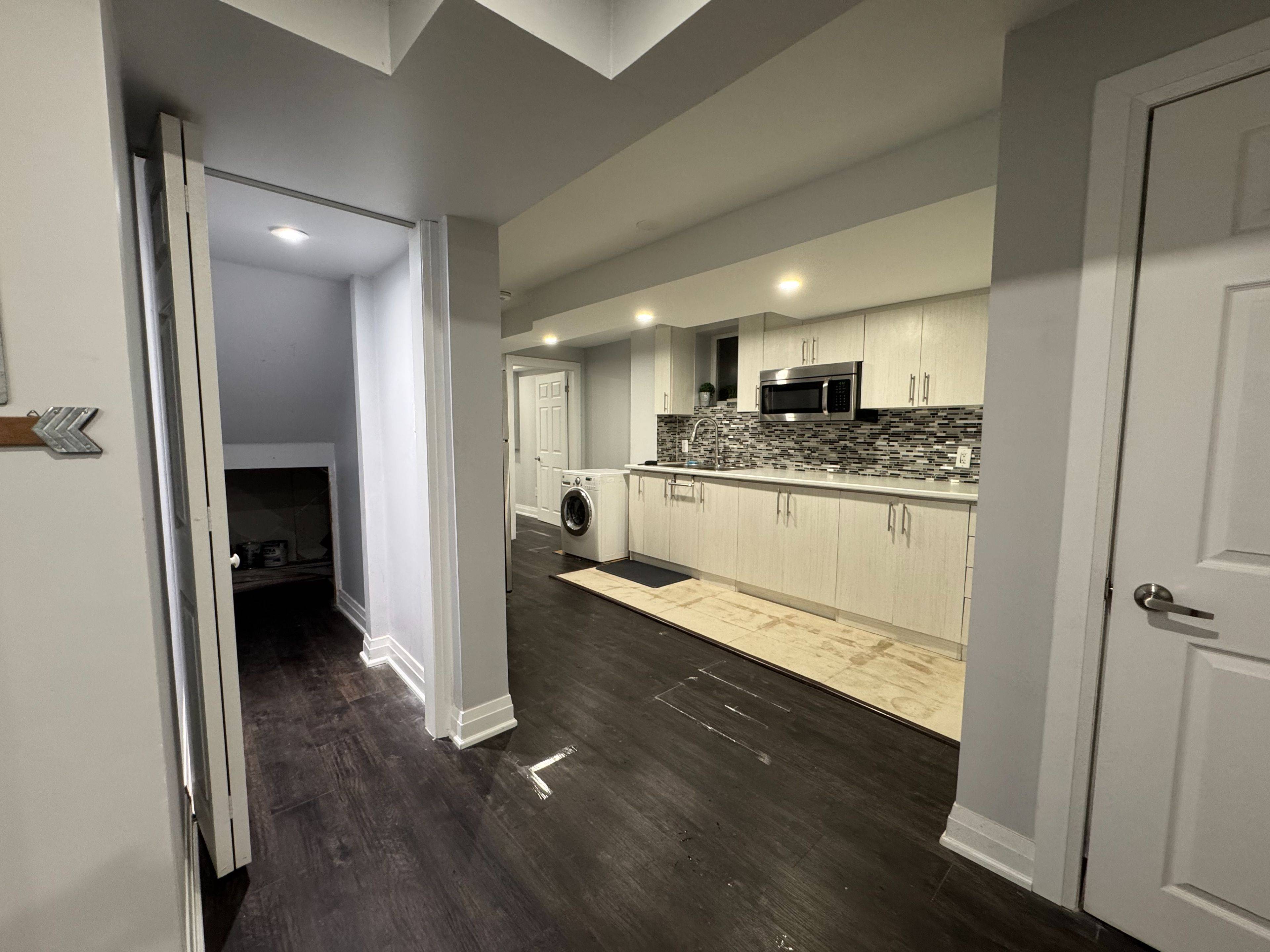 Milton, ON L9T 6H6,731 Bennett BLVD #Bsmt